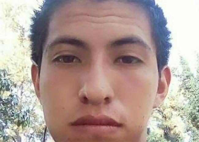 Ramón de 23 años desapareció cuando se dirigía en moto a Tochtepec 