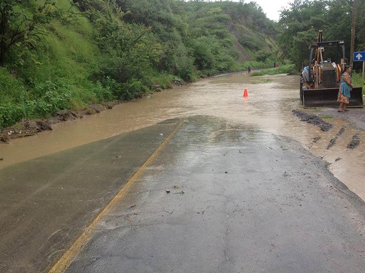 Río Mixteco, al 95% de capacidad; podría desbordarse en Tecomatlán: Segob