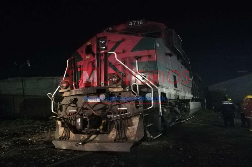 VIDEO: Se descarrila tren con combustible en Texmelucan