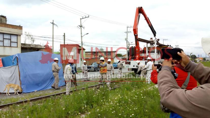 VIDEO: Enfrentamiento por trabajos de Ferrosur en Texmelucan 