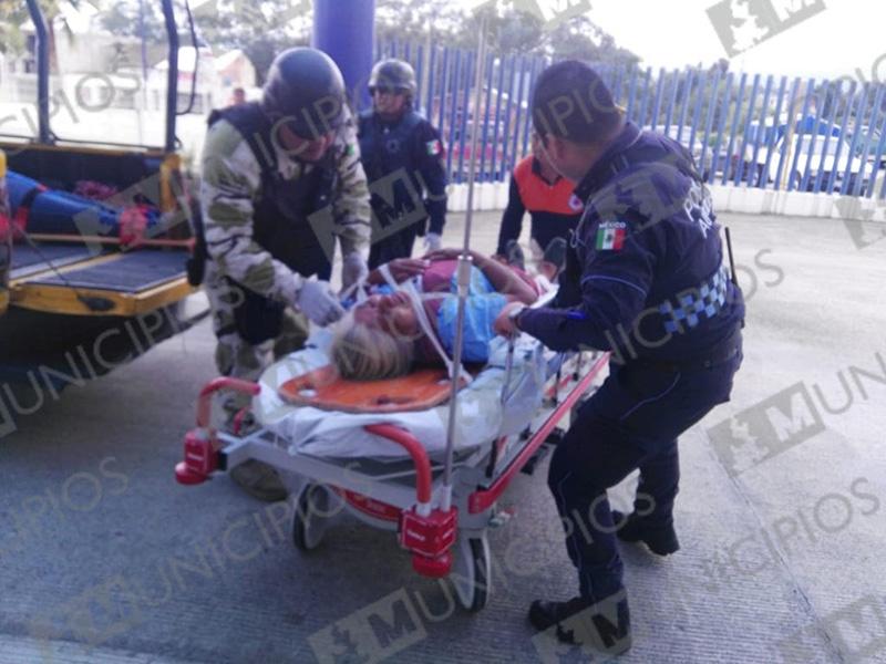 Volcadura de transporte público en Tlatlauquitepec deja 6 lesionados