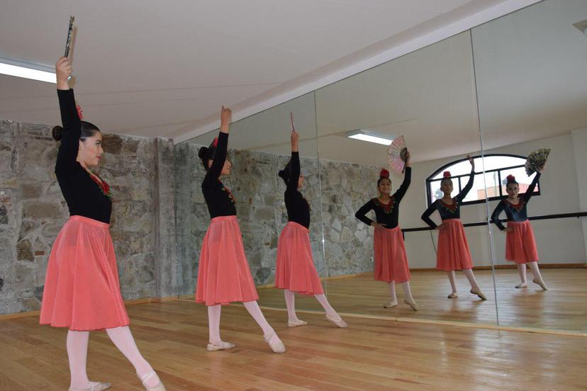 Inaugura San Pedro Cholula escuela municipal de ballet clásico