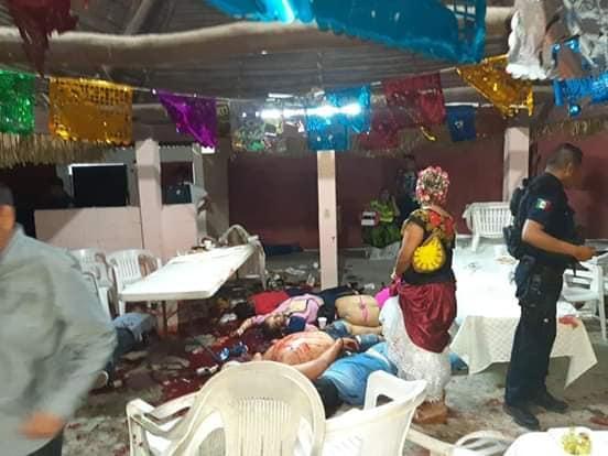 Masacre en Minatitlán, hay 13 muertos, un bebé entre ellos