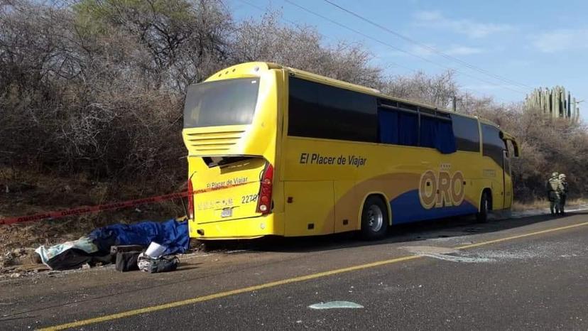 Dos universitarios del Tec Acatlán entre los 9 muertos en accidente