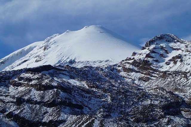 Buscan a alpinista desaparecido en el Pico de Orizaba