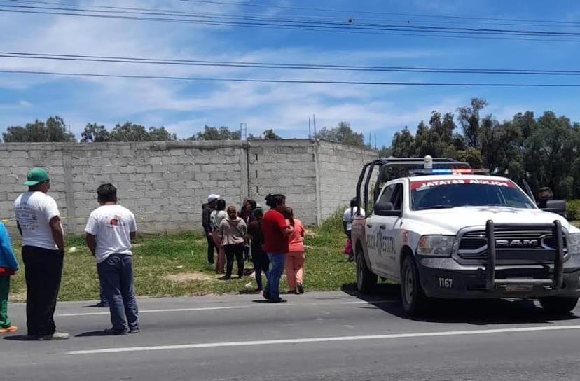 Asesinan a hombre frente a lote de autos en Tepeaca