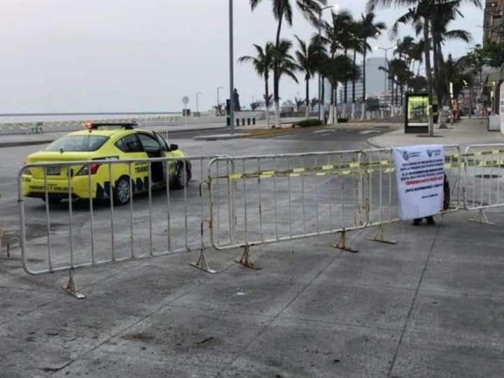 Piden uso de fuerza publica para limpiar playas de Veracruz