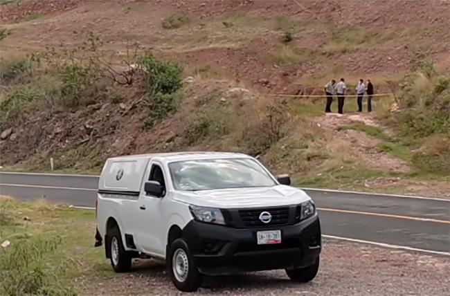 Hallan vehículo y cuerpo calcinados en Izúcar de Matamoros