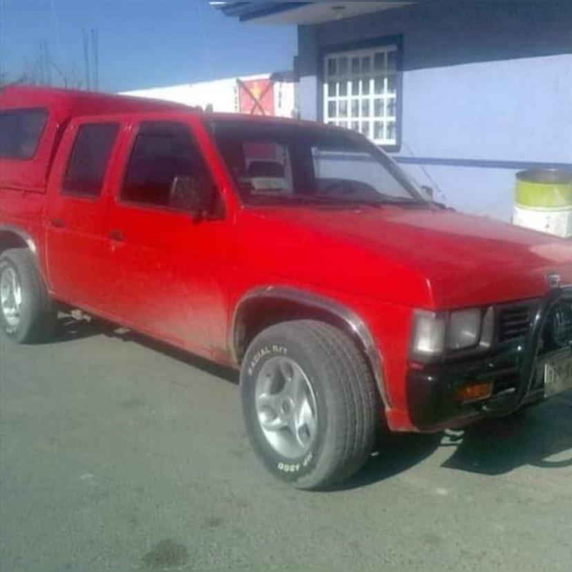 VIDEO En minutos así se roban una camioneta en Tecamachalco