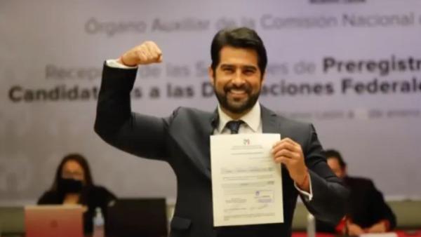 VIDEO Arturo Carmona deja las telenovelas y se postula para diputado federal