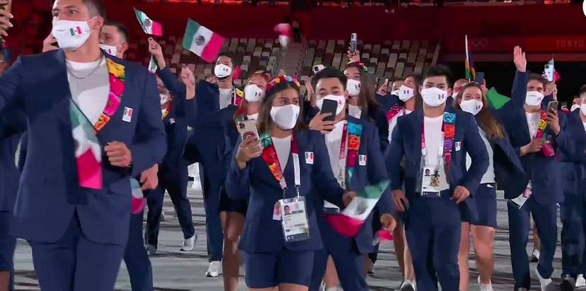 Delegación mexicana porta vestimenta oaxaqueña en Tokyo