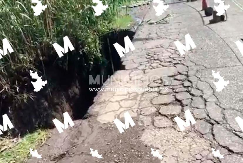 Se registra deslave en la carretera Izúcar-Atencingo  