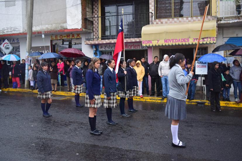 Zaragoza realiza Desfile de la Hispanidad por el 12 de octubre