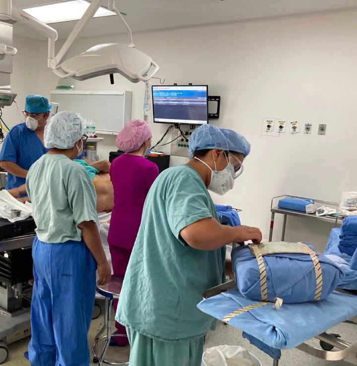 Especialistas del IMSS realizan cirugías reconstructivas en fines de semana 