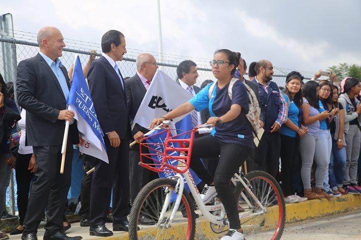 Esparza inaugura ciclovía en el Campus BUAP de Atlixco