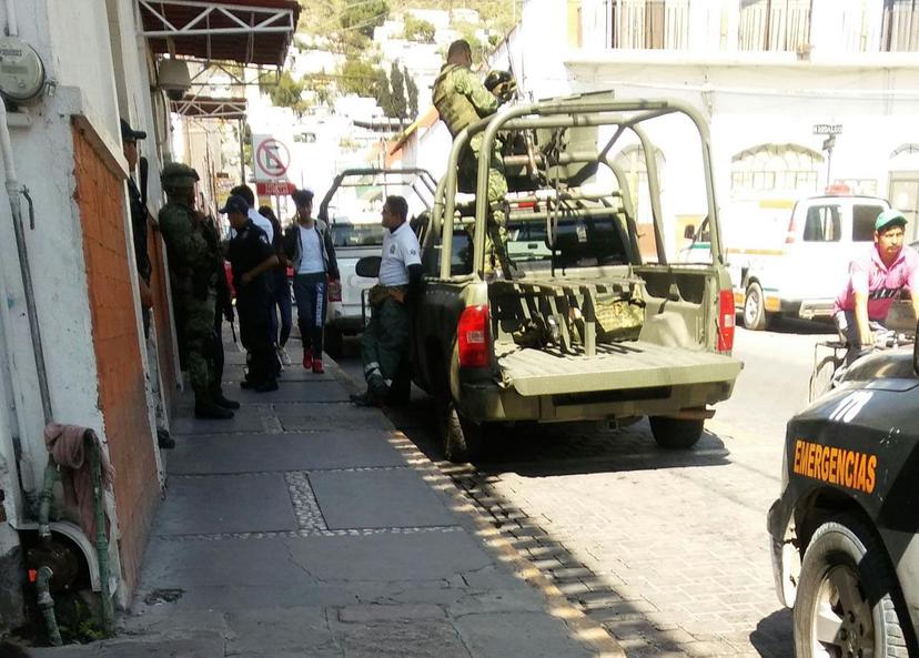 Ladrones asaltan a cuentahabiente en Tecamachalco