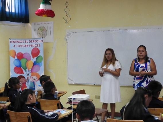 Imparten pláticas para prevenir trata de personas en Ahuatempan