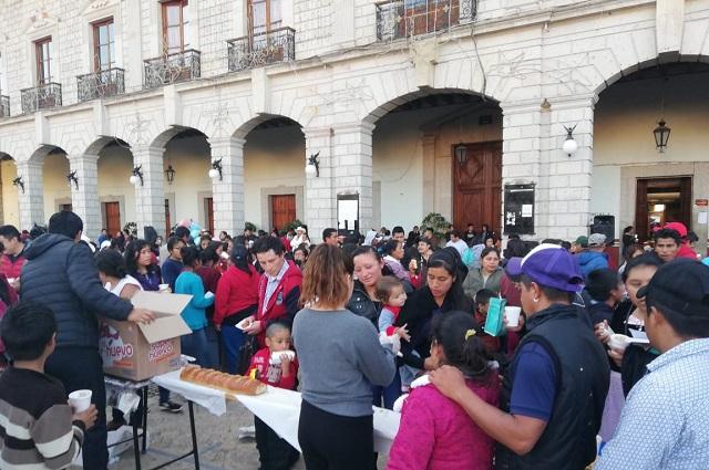 Comuna obliga a panaderos de Zacapoaxtla a elaborar rosca