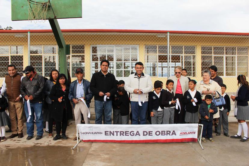 Inauguran infraestructura escolar y drenaje en Chignahuapan