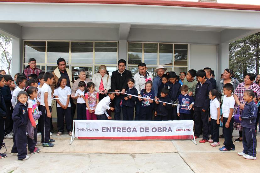 Inauguran infraestructura escolar y drenaje en Chignahuapan