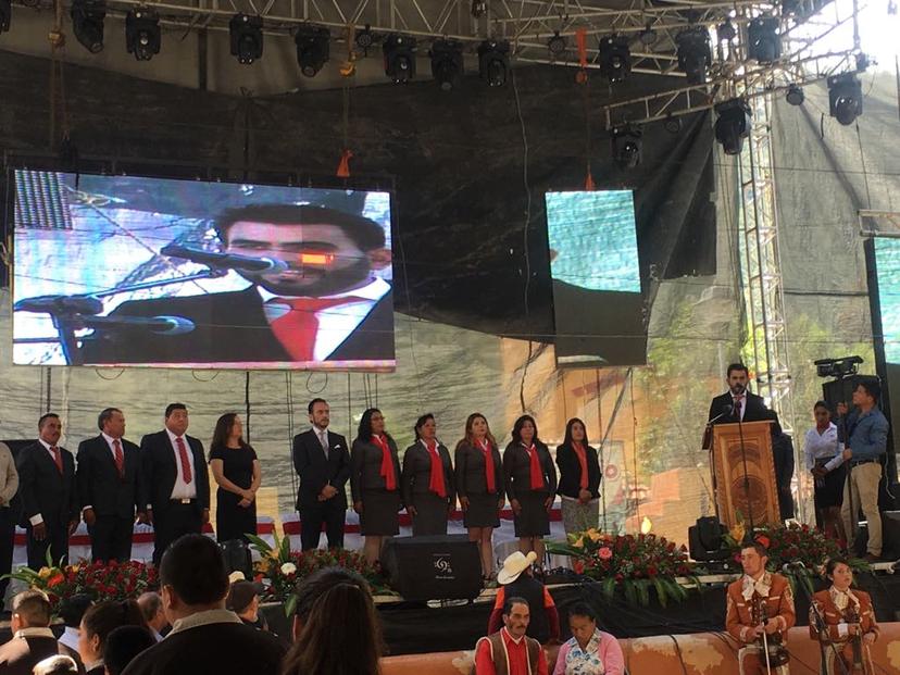 Herrera gobernará Ixtacamaxtitlán; se oponen a mineras