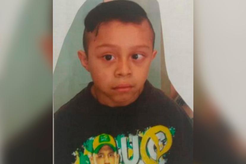 Familia busca a Alejandro López de 10 años