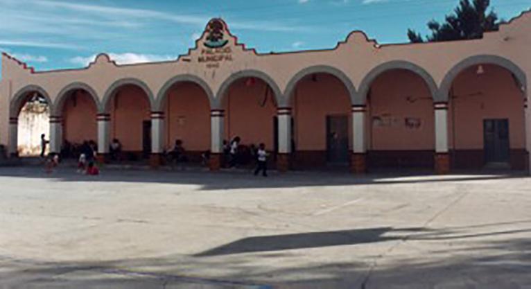 Municipio de Juan N. Méndez, en aparente calma, pero sin alcalde