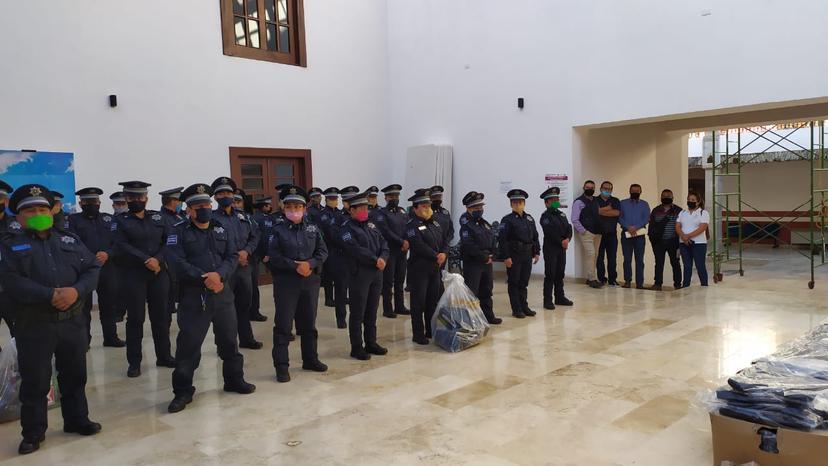 Despedirán a policías de Huauchinango por no aprobar prueba de confianza