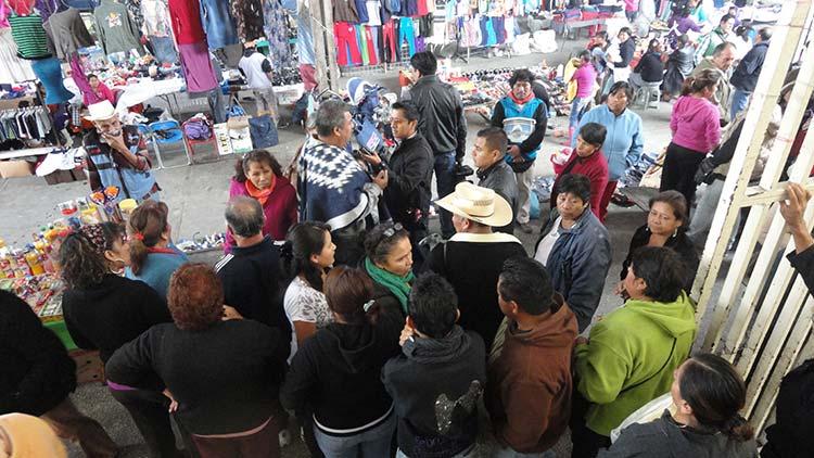 Exigen comerciantes más seguridad en mercados de Tehuacán