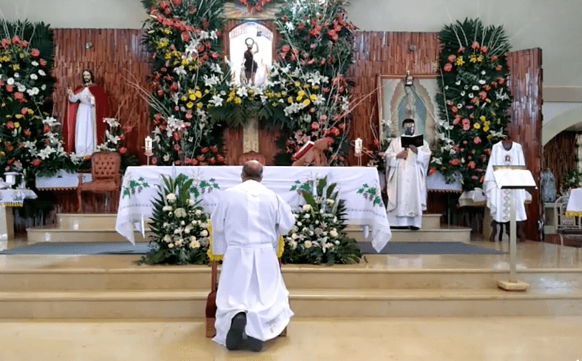 Llega nuevo sacerdote a la Iglesia de San Juan en Tecamachalco
