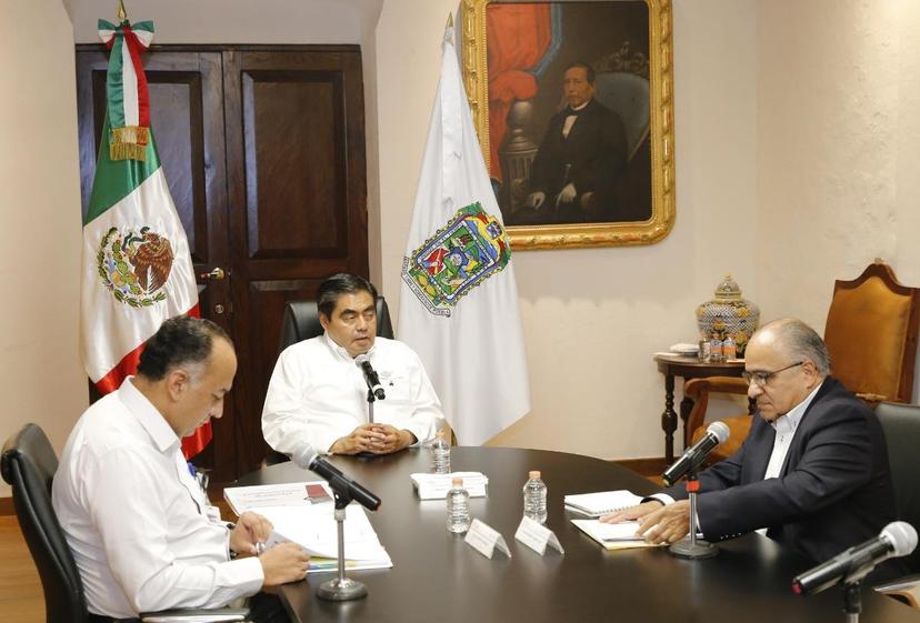 Adquieren 10 trabajadores de salud Covid-19 en Puebla