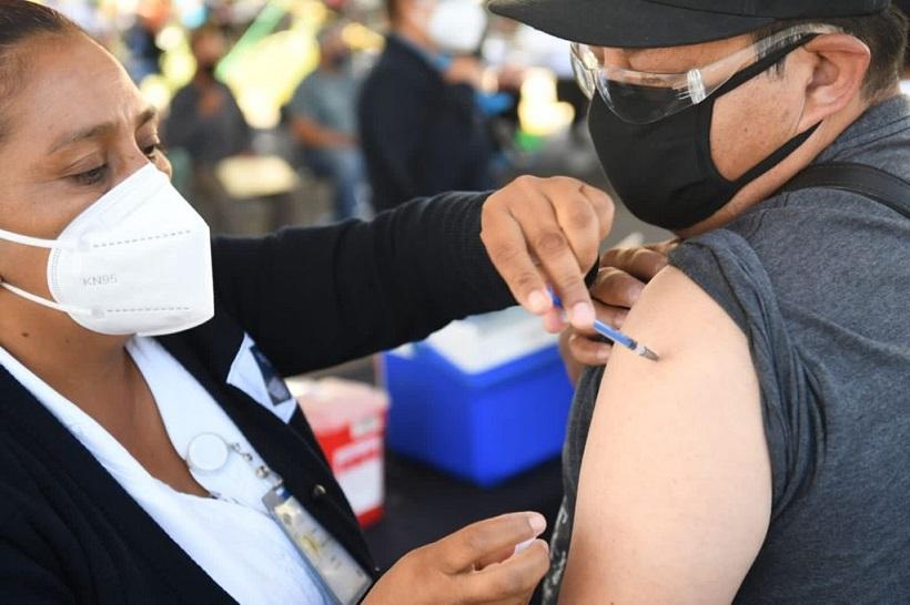 Inicia vacunación anti Covid de 40 a 49 años en zona conurbada de Puebla