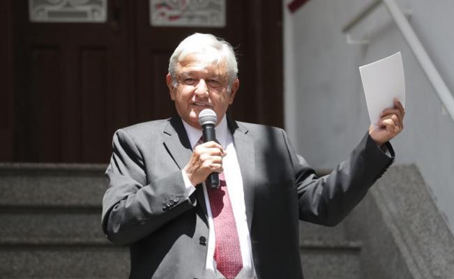 Plantea AMLO que sus Informes de Gobierno sean en plazas públicas