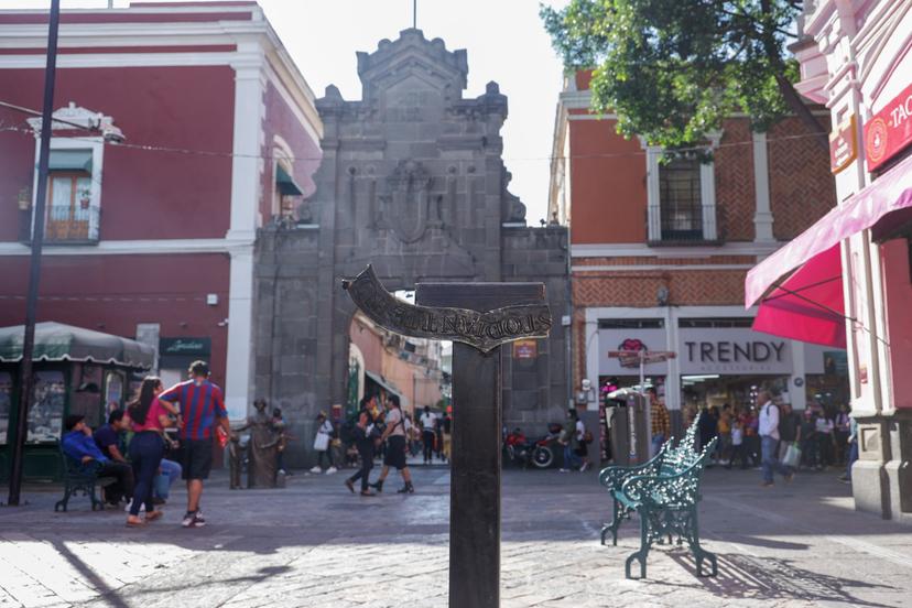 VIDEO Se vuelven a robar la obra Alas que Abrazan