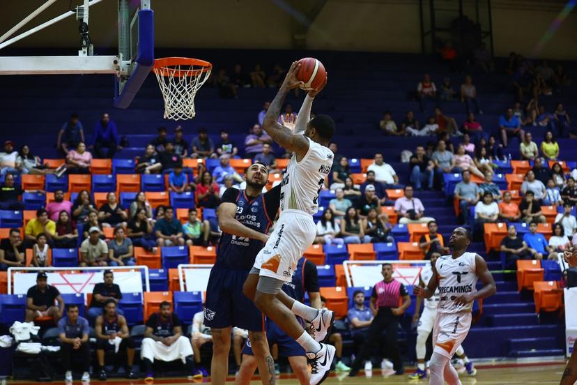 Correcaminos Tamaulipas brilla en debut en casa y vence a Lobos