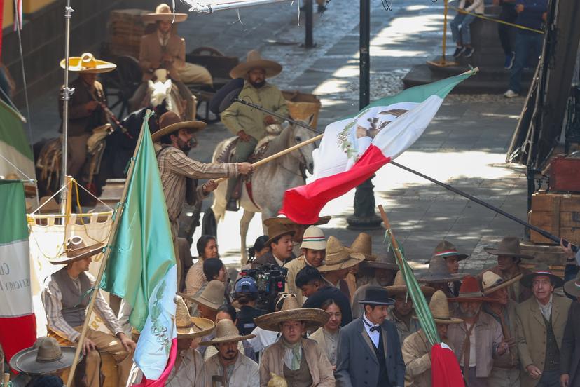 VIDEO Puebla regresa a la época del Siglo XIX, gracias a Mal de Amores