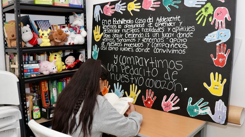 SEDIF ofrece múltiples servicios en la Casa del Adolescente 