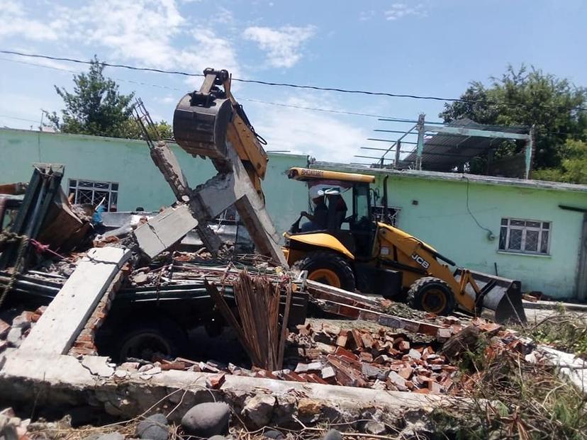 Continúan trabajos de limpieza tras tromba en Escape de Lagunillas, Chietla