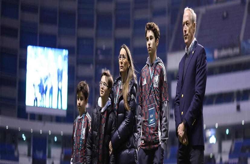 La FMF rinde emotivo homenaje a André Marín
