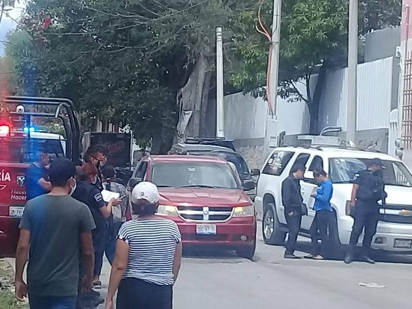 Se desploma y muere frente a su familia en calles de Izúcar 