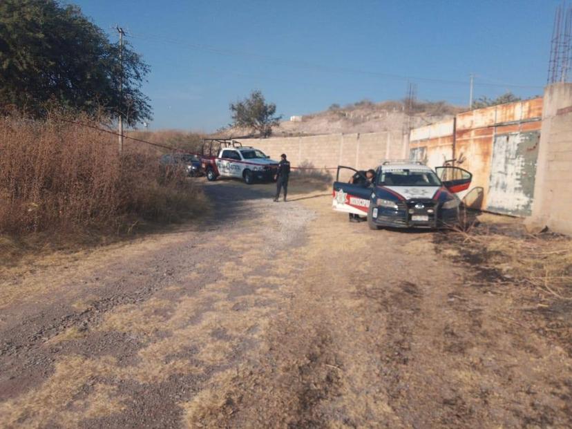 Arrojan cuerpo sin vida en camino a Tlapanalá