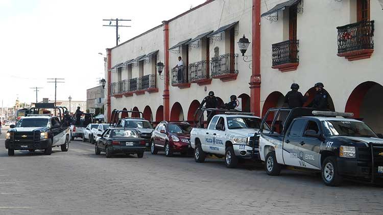 Amagan con amotinarse internos del penal Huejotzingo