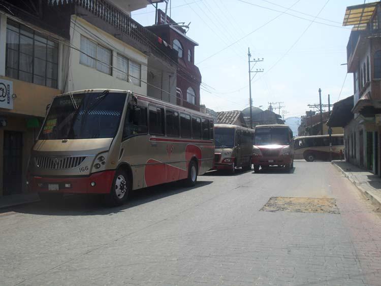 Consumen drogas 10% de choferes del transporte público