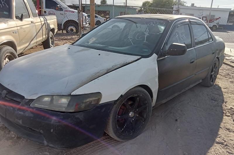 Caen los Fideles en auto chocolate con más de mil pastillas de fentanilo