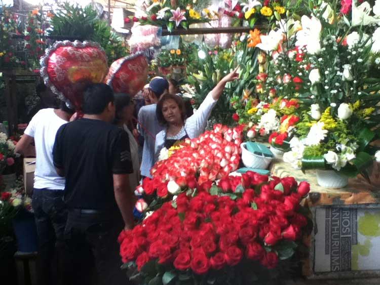 Floricultores esperan repunte en ventas del 70 %  este 14 de febrero