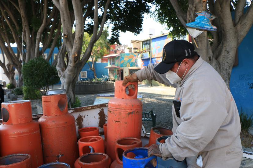 Con aumento a los precios del gas LP se despide agosto en Puebla