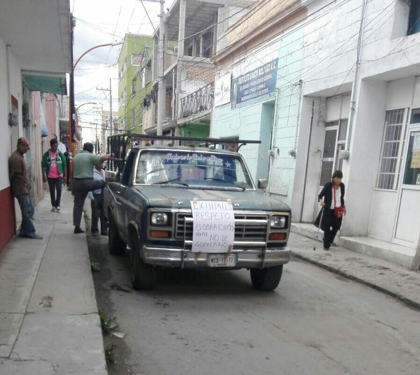 Gobierno los ignora y ciudadanos bachean Texmelucan