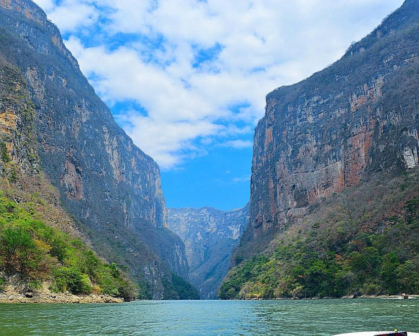 Cañón del Sumidero de Chiapas fue cerrado a la navegación