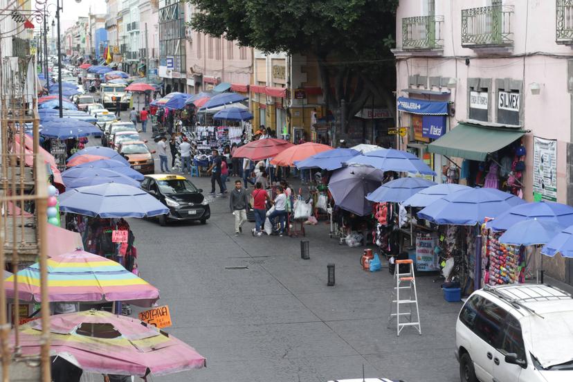 Ayuntamiento de Puebla heredará 250 ambulantes del Centro Histórico