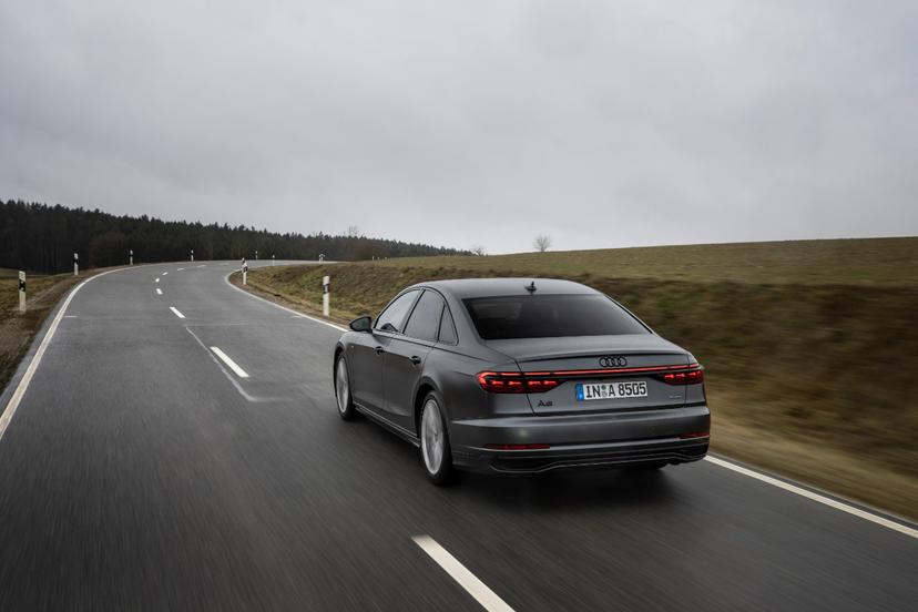 Audi presenta en México el renovado A8 y su versión deportiva S8